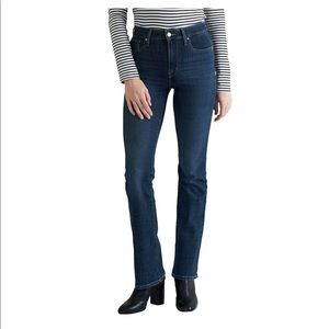 NEW LEVIS 725 High Rise Bootcut Jeans